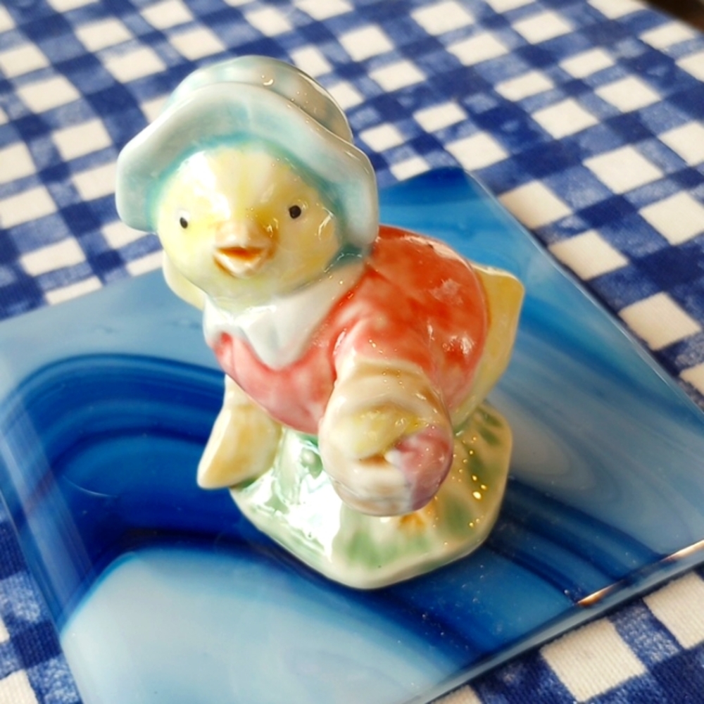 Chicken Little's Sister Figurine 🐥